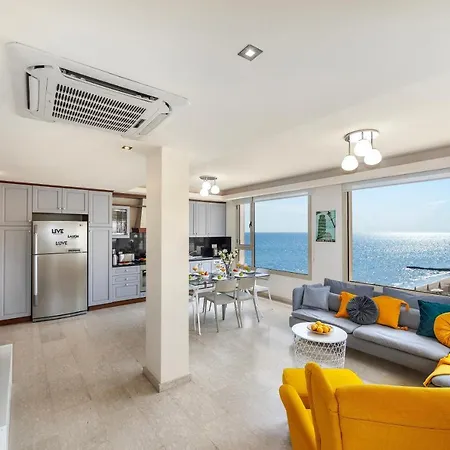 Mackenzie Beachfront Eftyhia Apartment Larnaca
