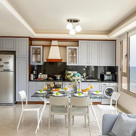 Mackenzie Beachfront Eftyhia Apartment Larnaca