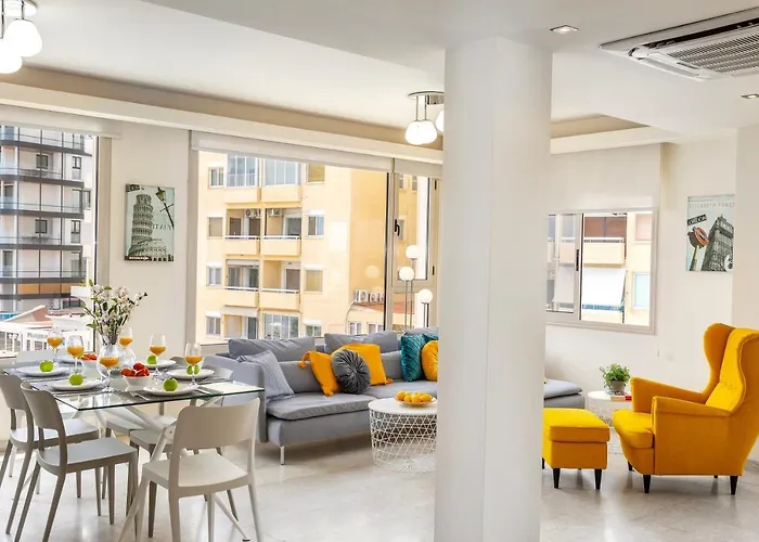 Mackenzie Beachfront Eftyhia Apartment *