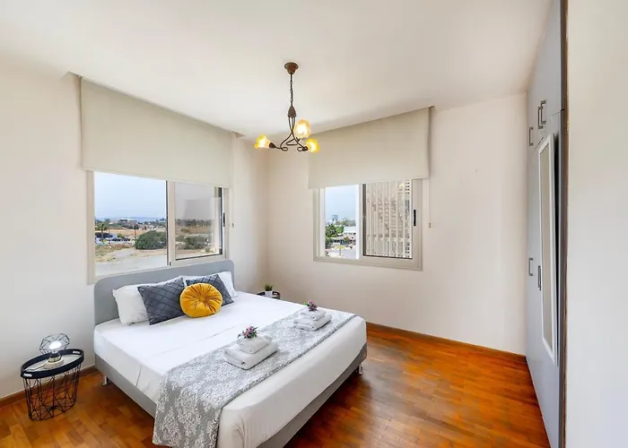 Mackenzie Beachfront Eftyhia *