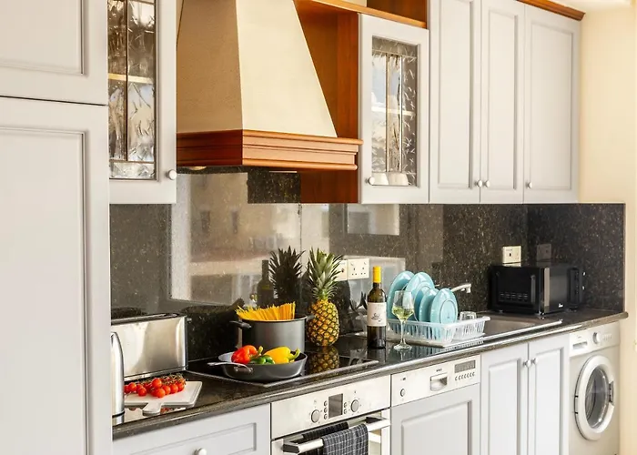 Mackenzie Beachfront Eftyhia * Larnaca